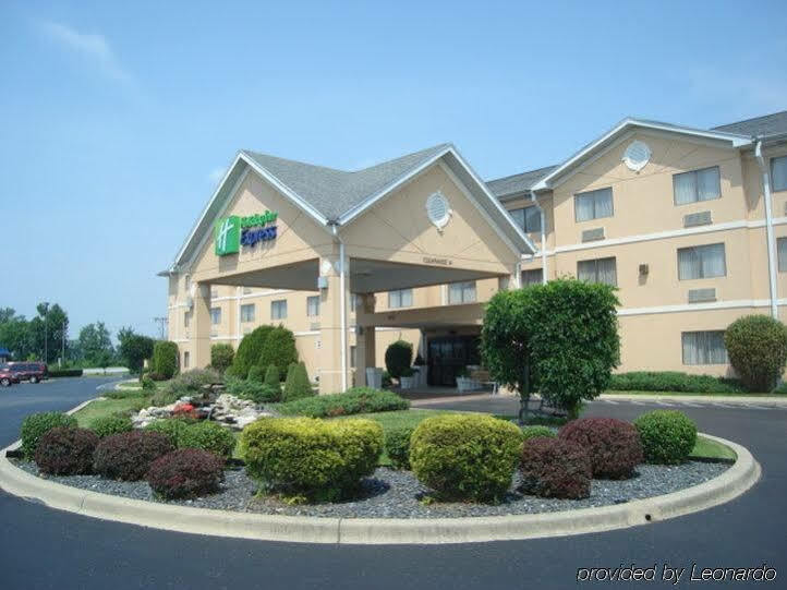 Holiday Inn Express Louisville Northeast, An Ihg Hotel Buitenkant foto